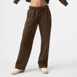 Alo Accolade Straight Leg Sweatpant XXS Espresso